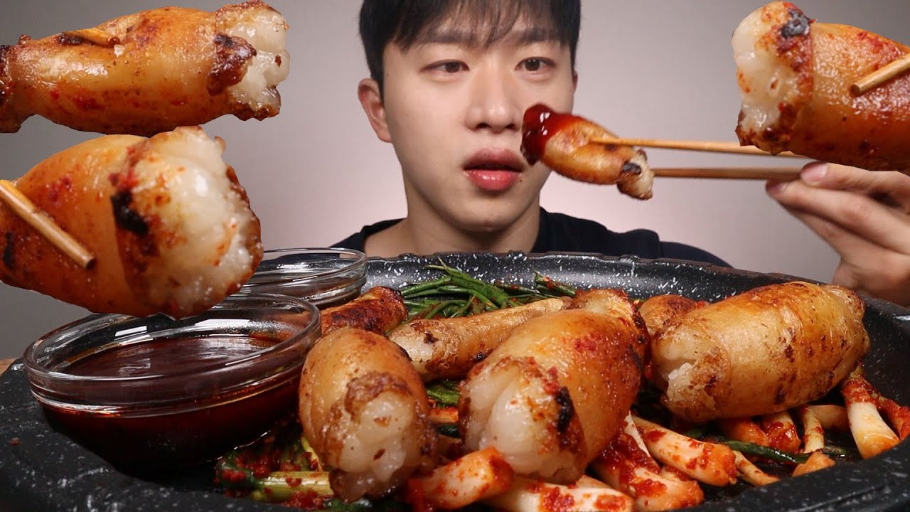 바삭하게 구운 통대창 파김치 먹방 !